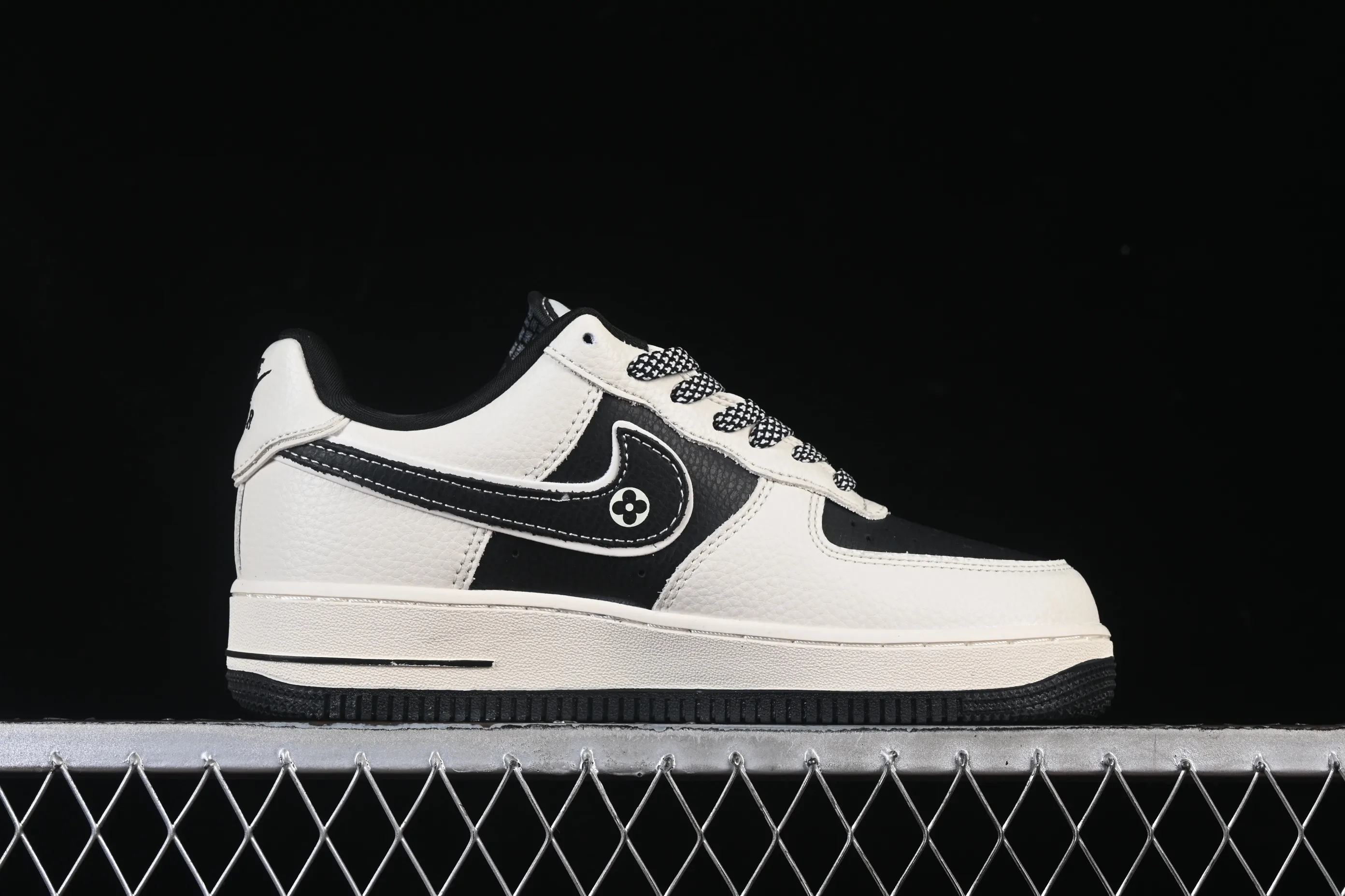 All categories Nk Air Force 1 Air Force series Nk Air Force 1 Low Air Force low-top Nike Air Force 1'07 Low LV joint beige print Air Force 1 low-top casual sneakers DD1982-321